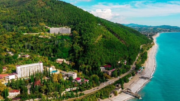 изображение «Абхазия на вес золота» — летом 2024 года туры подорожают